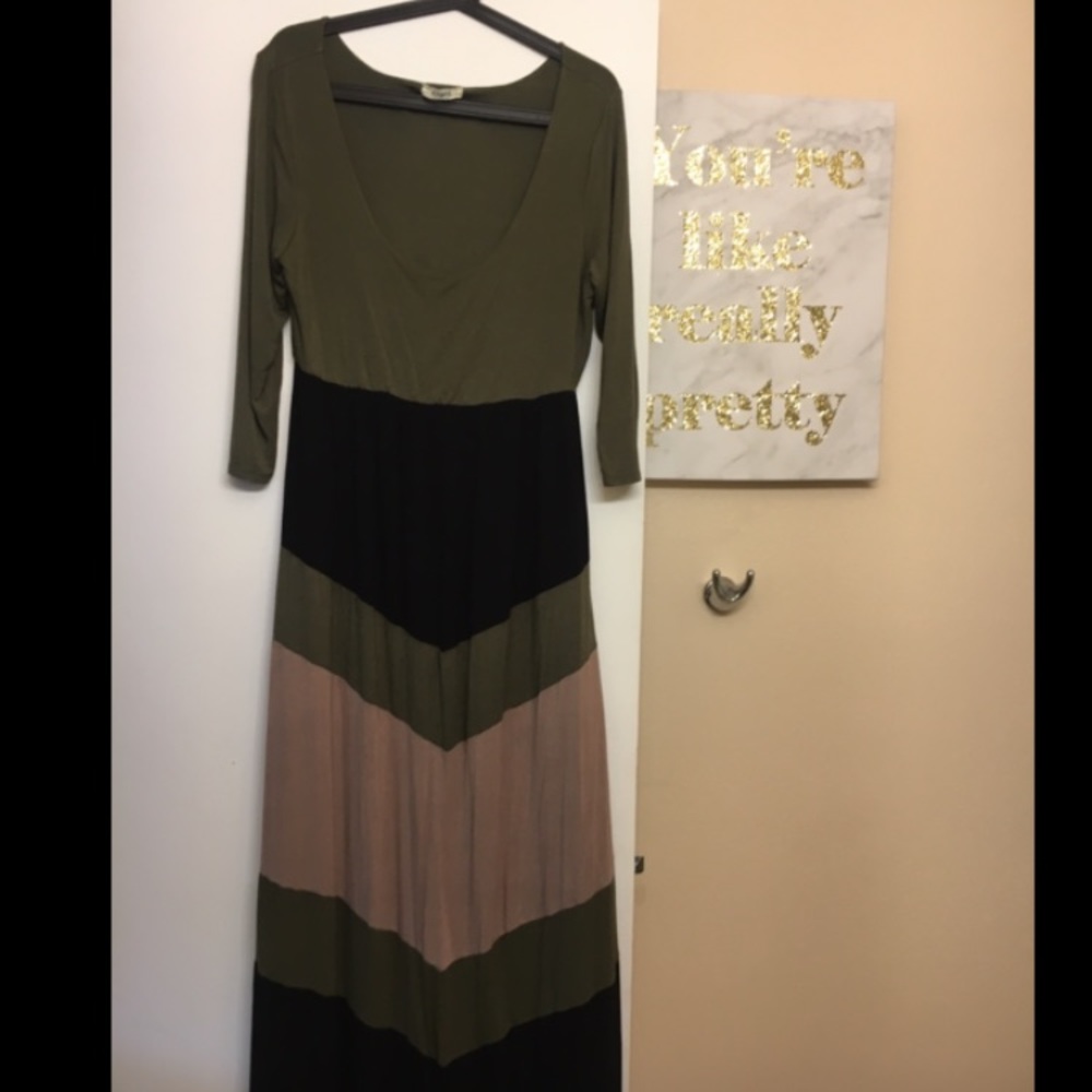 Eloges Brand Maxi Dress Size L